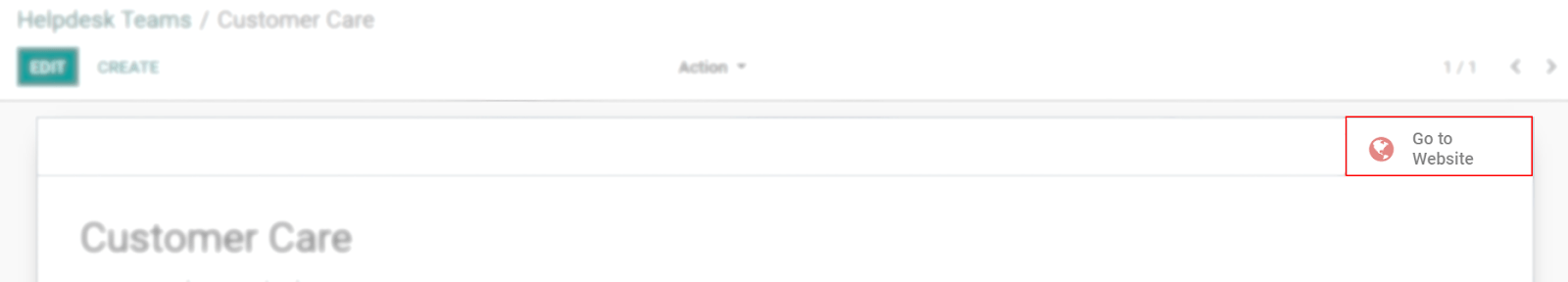 Vista de la página de ajustes de un equipo de servicio de asistencia, con énfasis en el botón de Ir al sitio web en la aplicación de Servicio de asistencia de Odoo